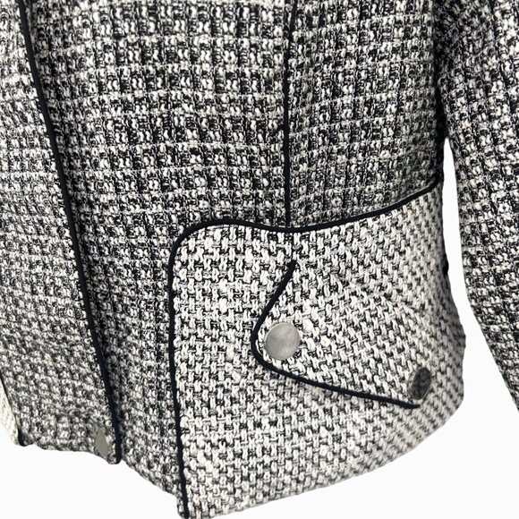 STUNNING CHICO'S BLACK & WHITE METALLIC SILVER THREAD BLAZER JACKET - M - Picture 2 of 4